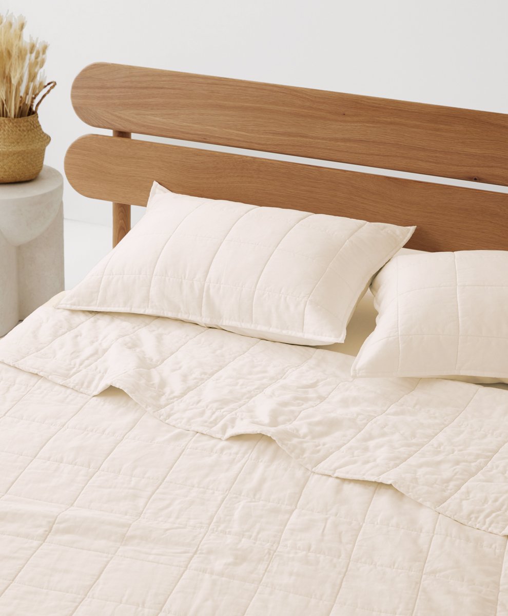 BEDDINGS